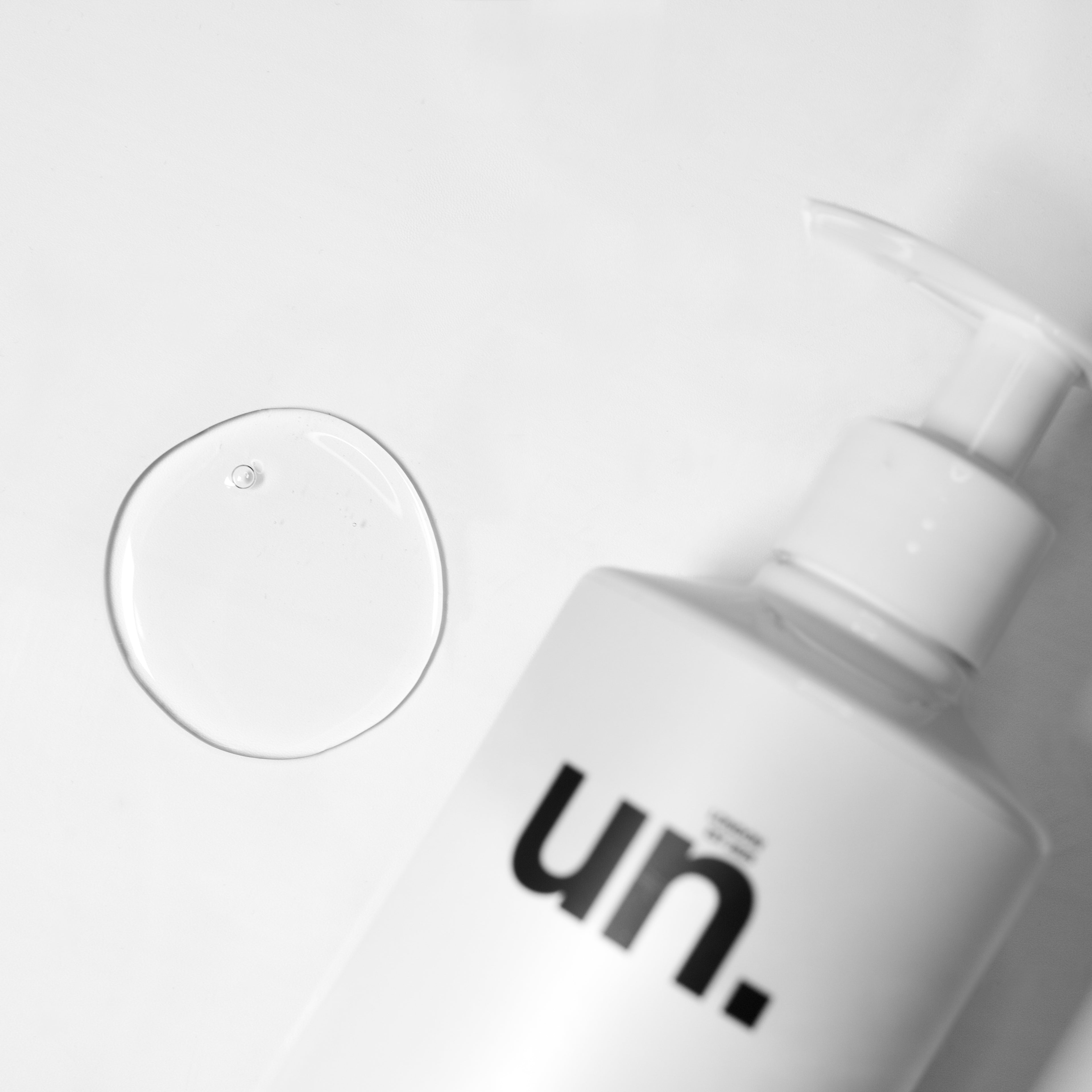 Adaptive Hydration Shampoo